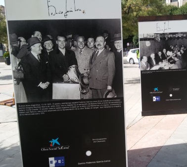 ©Ayto.Granada: El Ayuntamiento ampla hasta el 31 de agosto la muestra de imgenes de Lorca de la Fuente de las Batallas